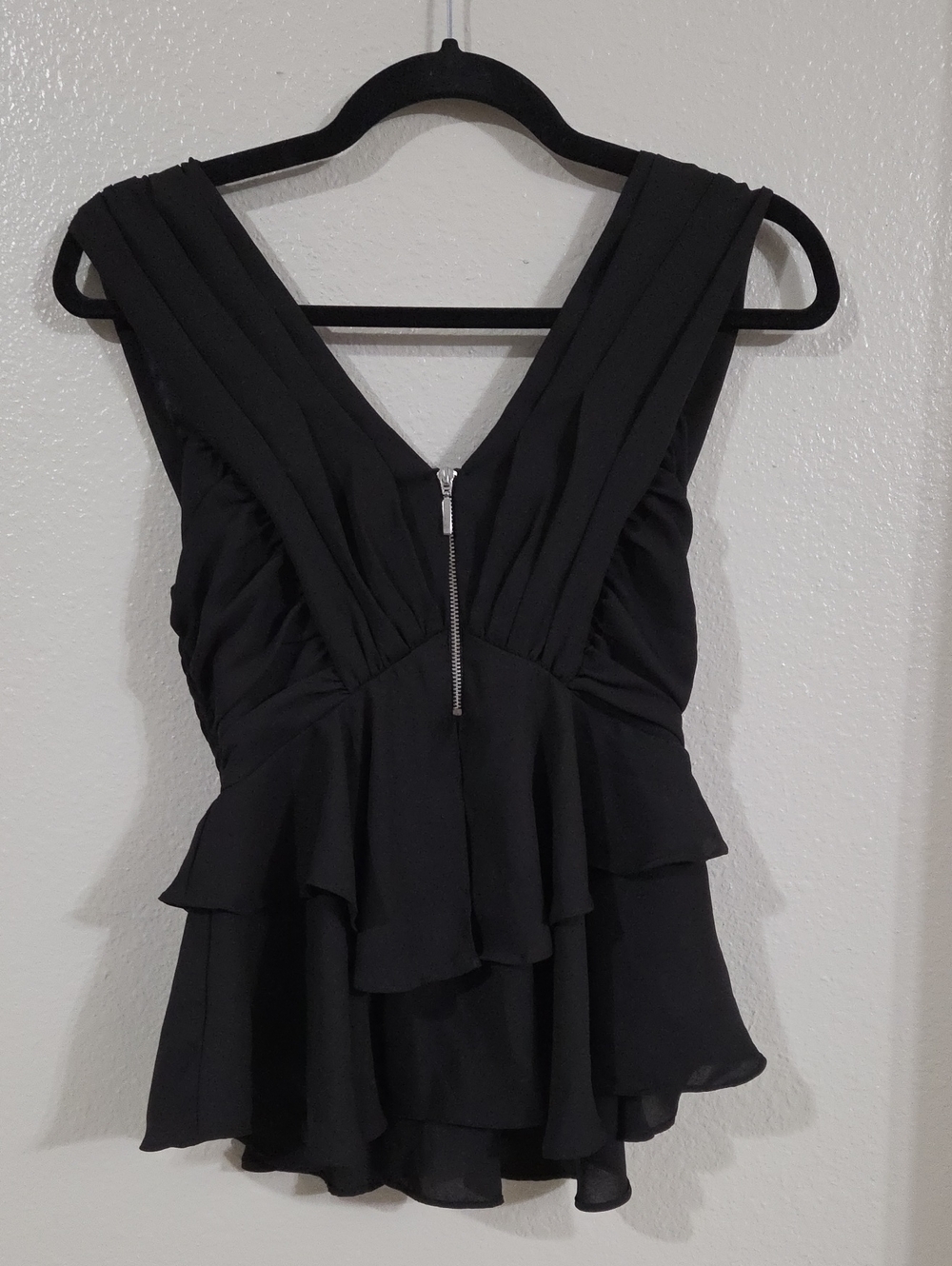 Express Black V-Neck Ruffle Peplum Camisole